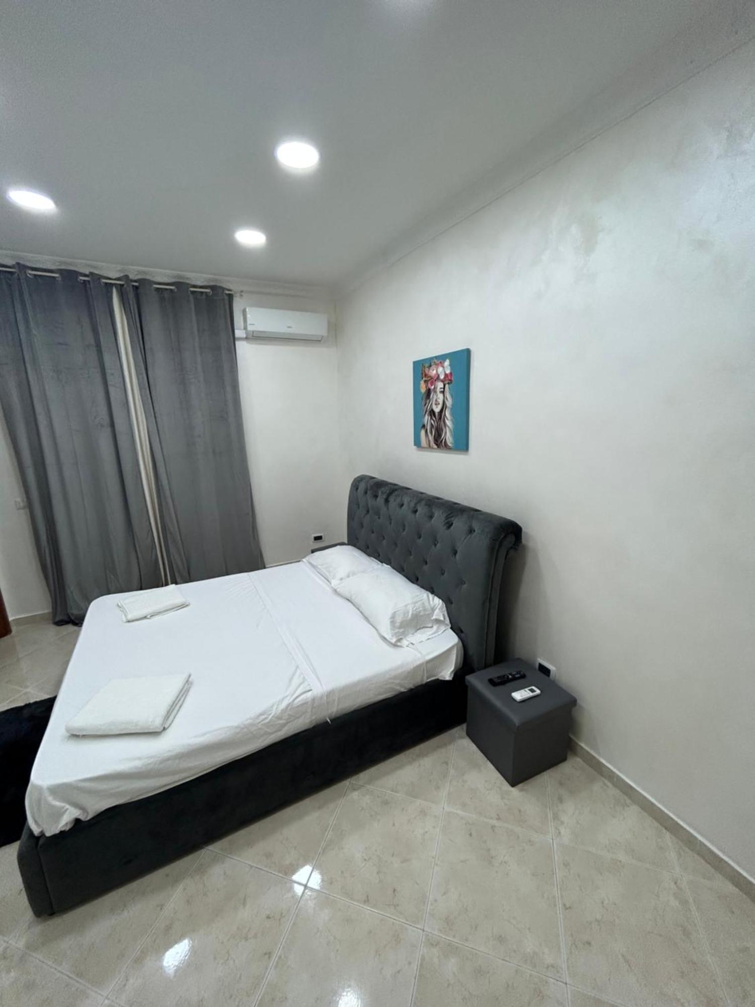 Dora House Valentino Διαμέρισμα Νάπολη Εξωτερικό φωτογραφία